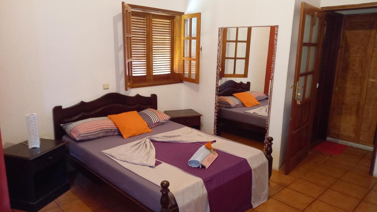 Ribeira Grande Divin'Art Bed & Breakfast エクステリア 写真